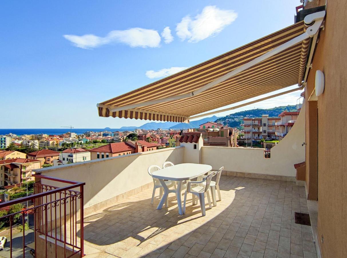 Bella Vista - By Ligooria Apartment Pietra Ligure Exterior photo